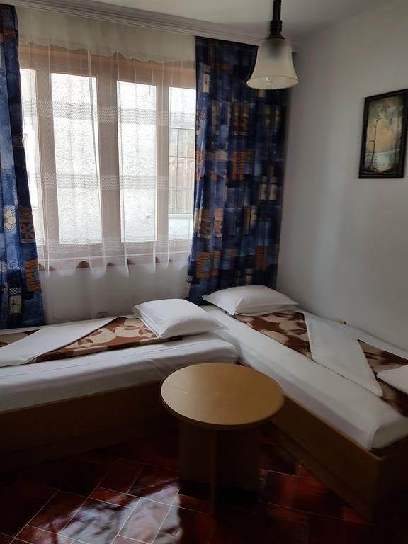 Guest Rooms Denitsa Obzor Esterno foto